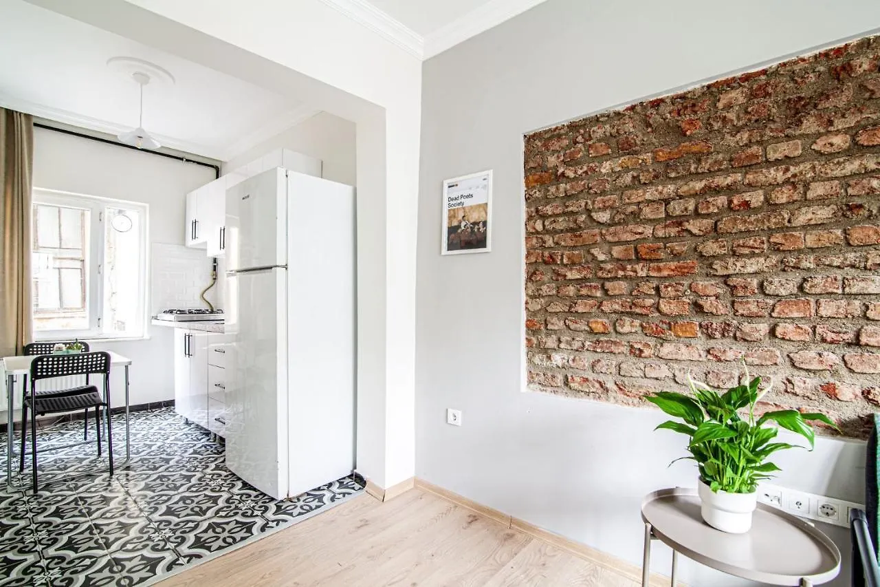Apartment In Balat Fatih With Central Location Istanbul