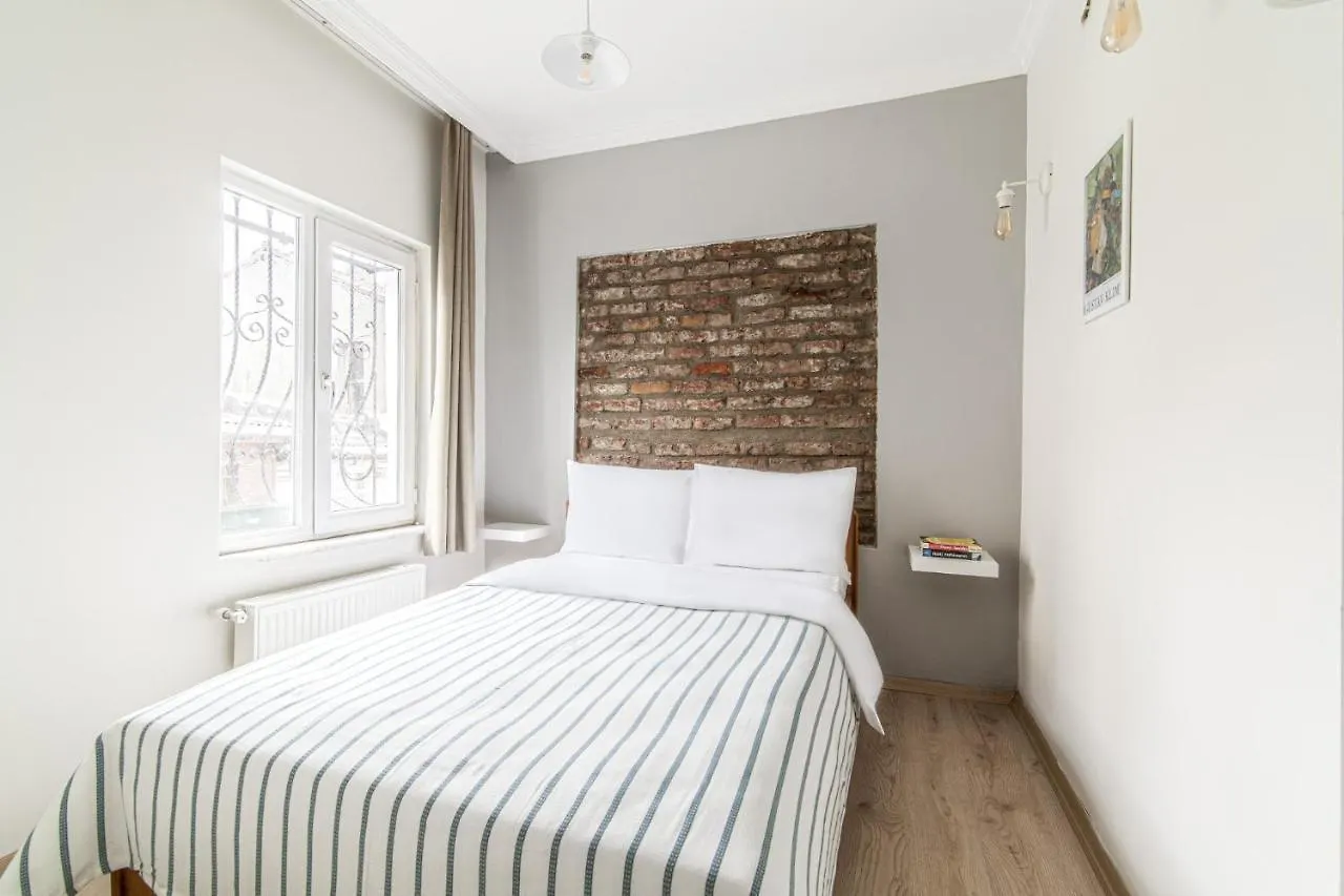 Apartment In Balat Fatih With Central Location Istanbul